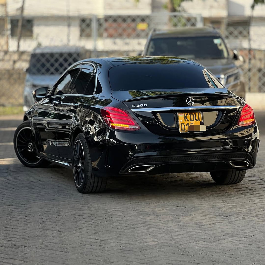 2018 MERCEDES BENZ C200