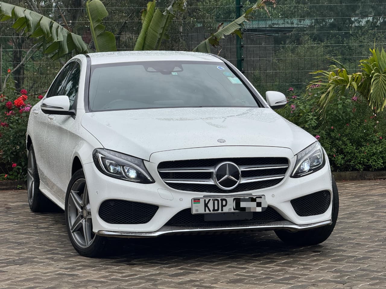 2016  Mercedes-Benz C200