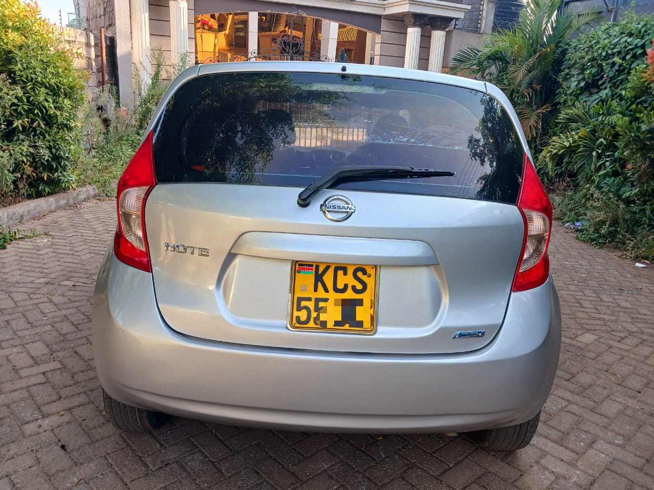 NISSAN NOTE