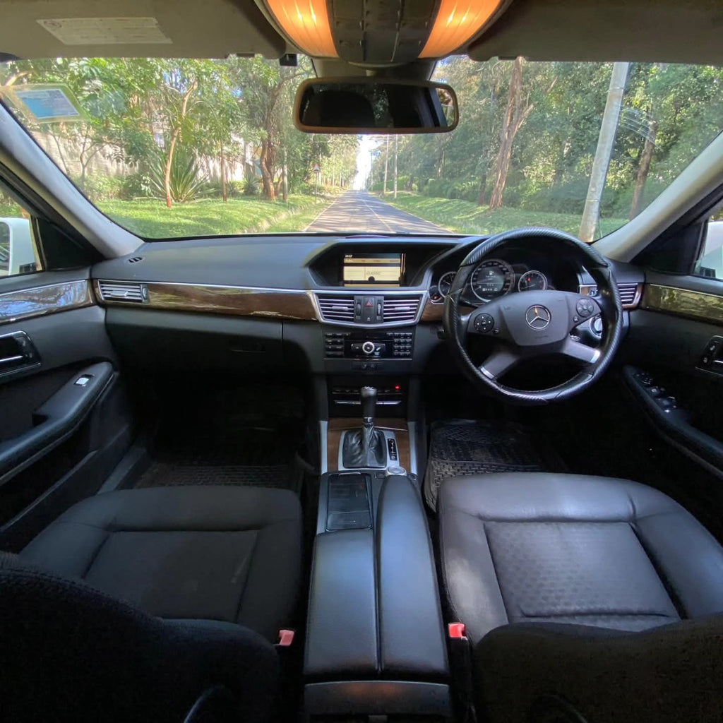 Mercedes Benz E250 W212