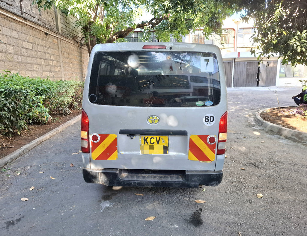 2012 TOYOTA HIACE 7L