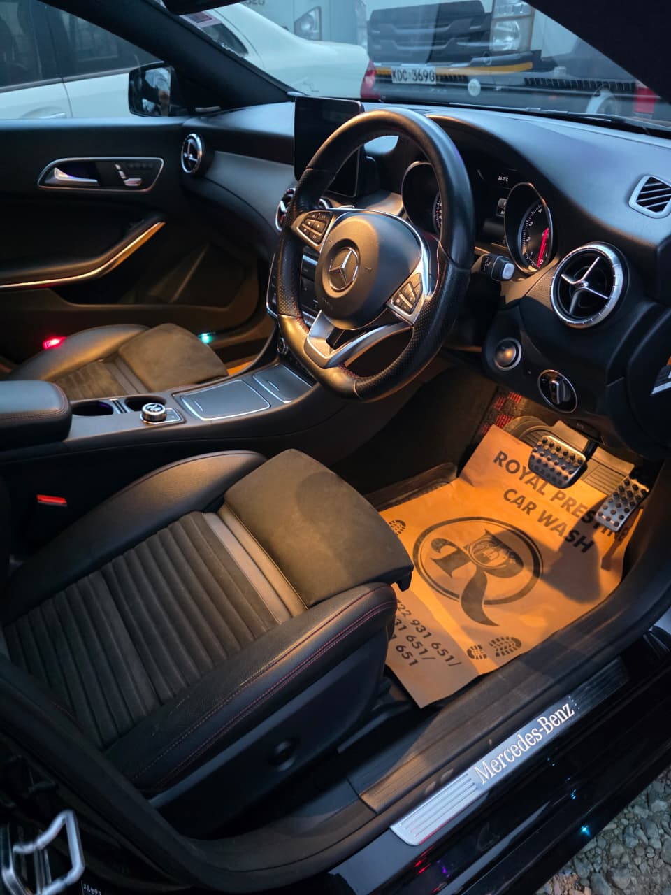 2017 MERCEDES-BENZ CLA 180