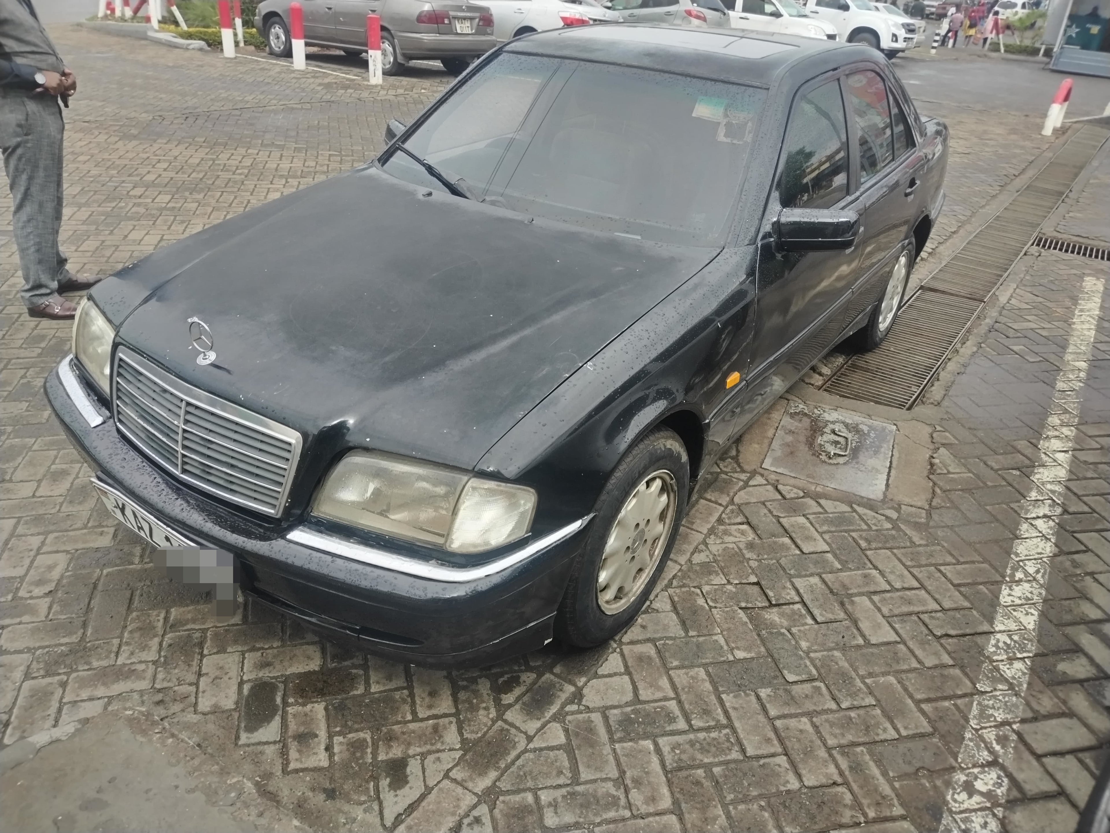 W202 2000 MERCEDES C200 SUNROOF