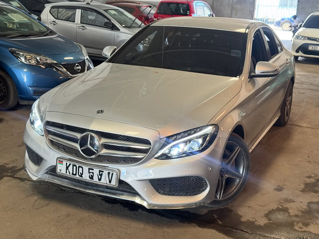 2018 MERCEDES BENZ C200 W205