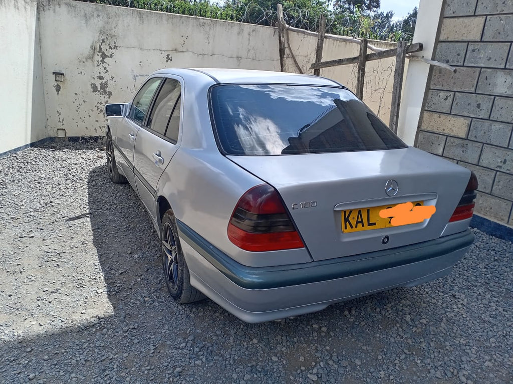 Mercedes Benz C180 W202