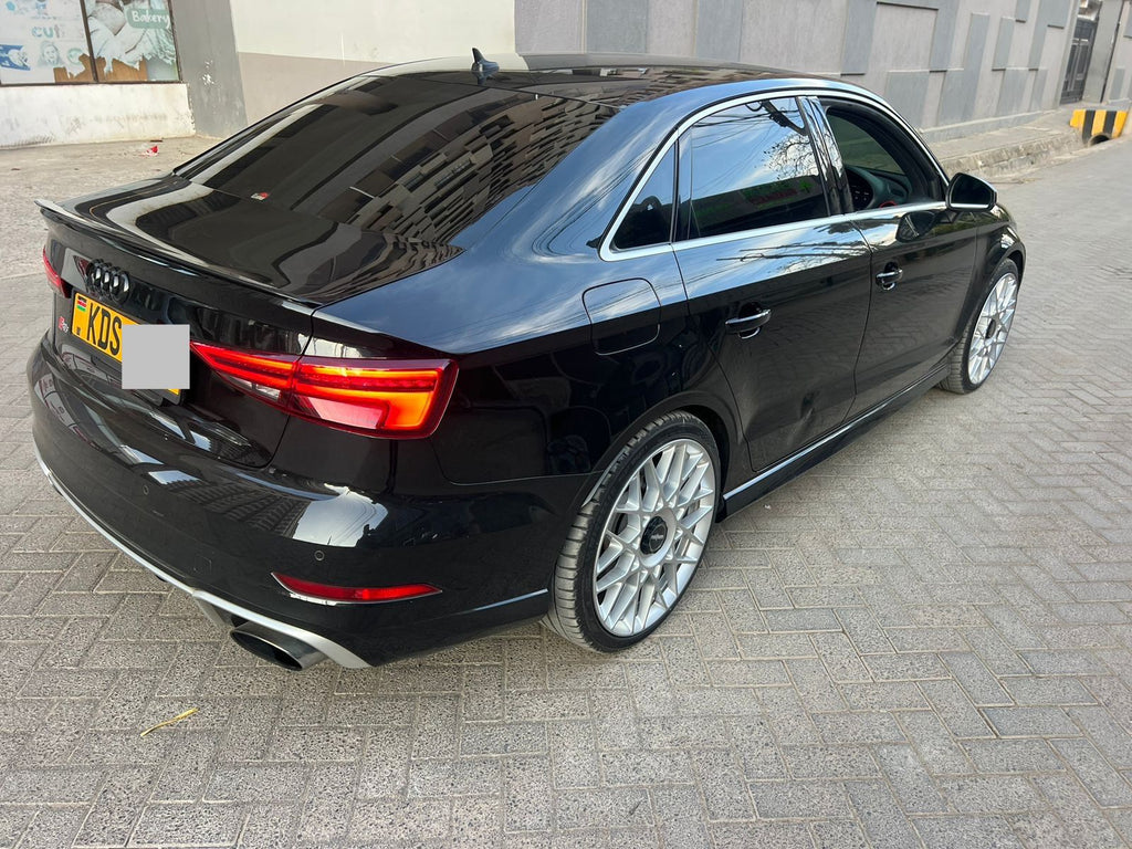 2017 Audi RS3