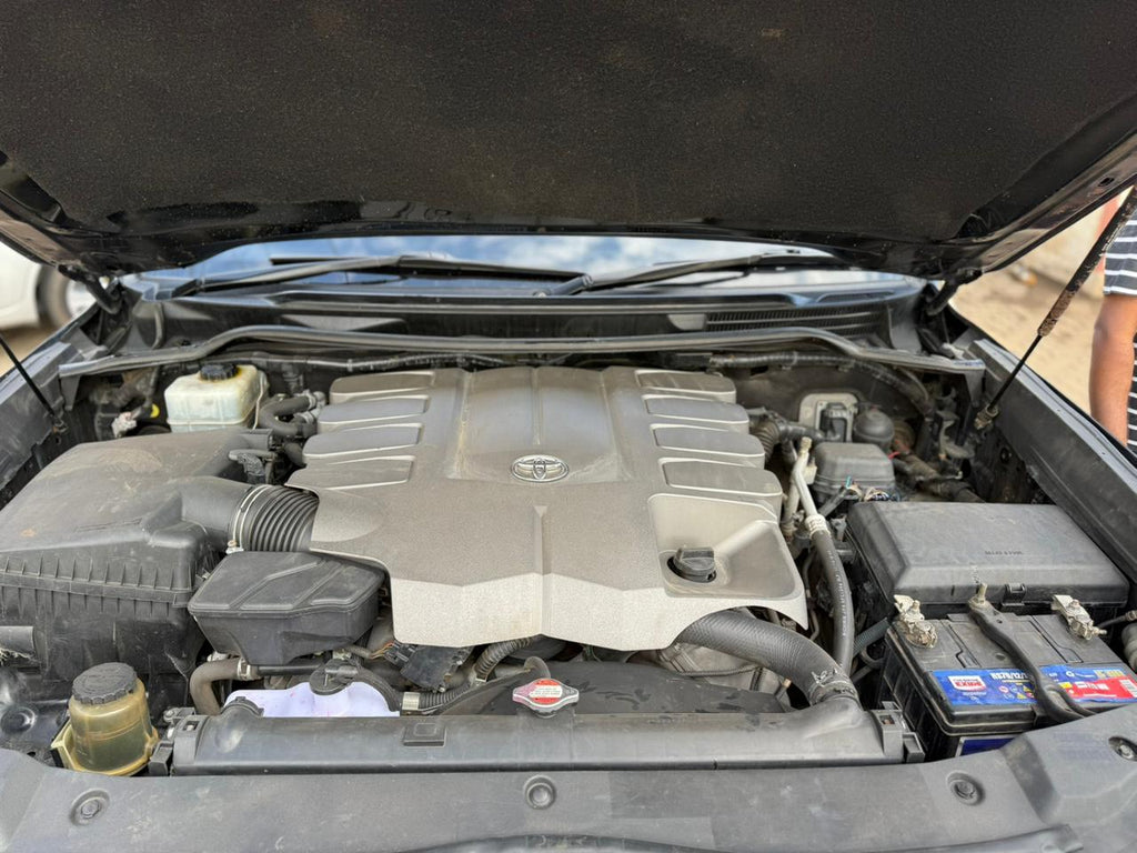 013 TOYOTA LANDCRUISER LC200SERIES