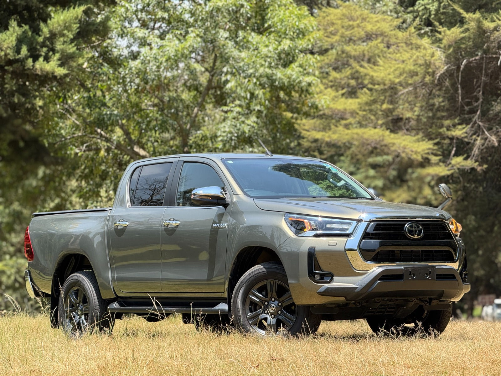 2020 TOYOTA HILUX