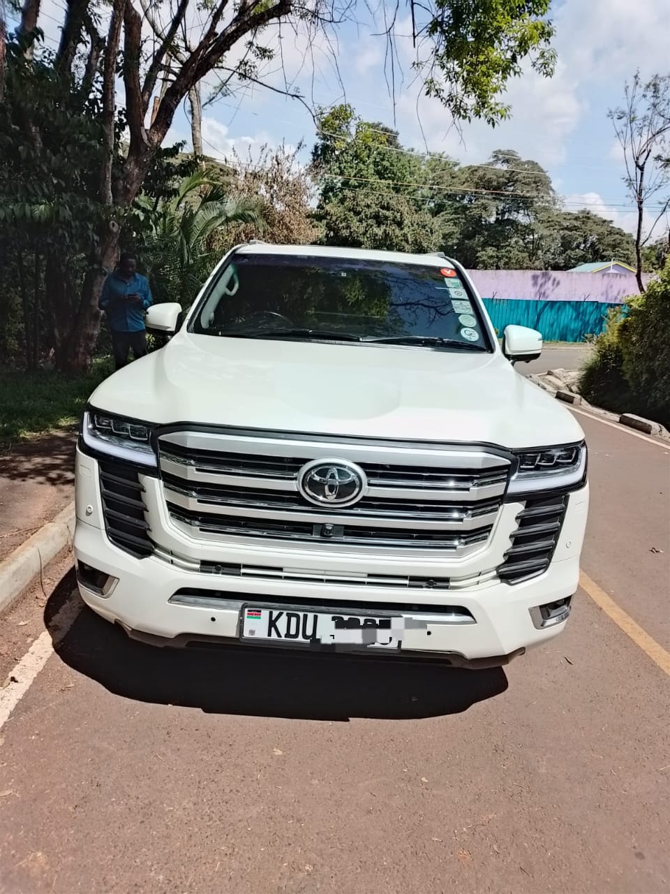 2014 Toyota Land Cruiser V8