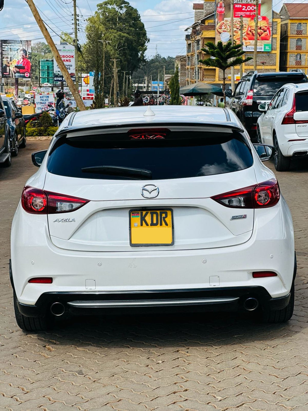 2017 Mazda Axela