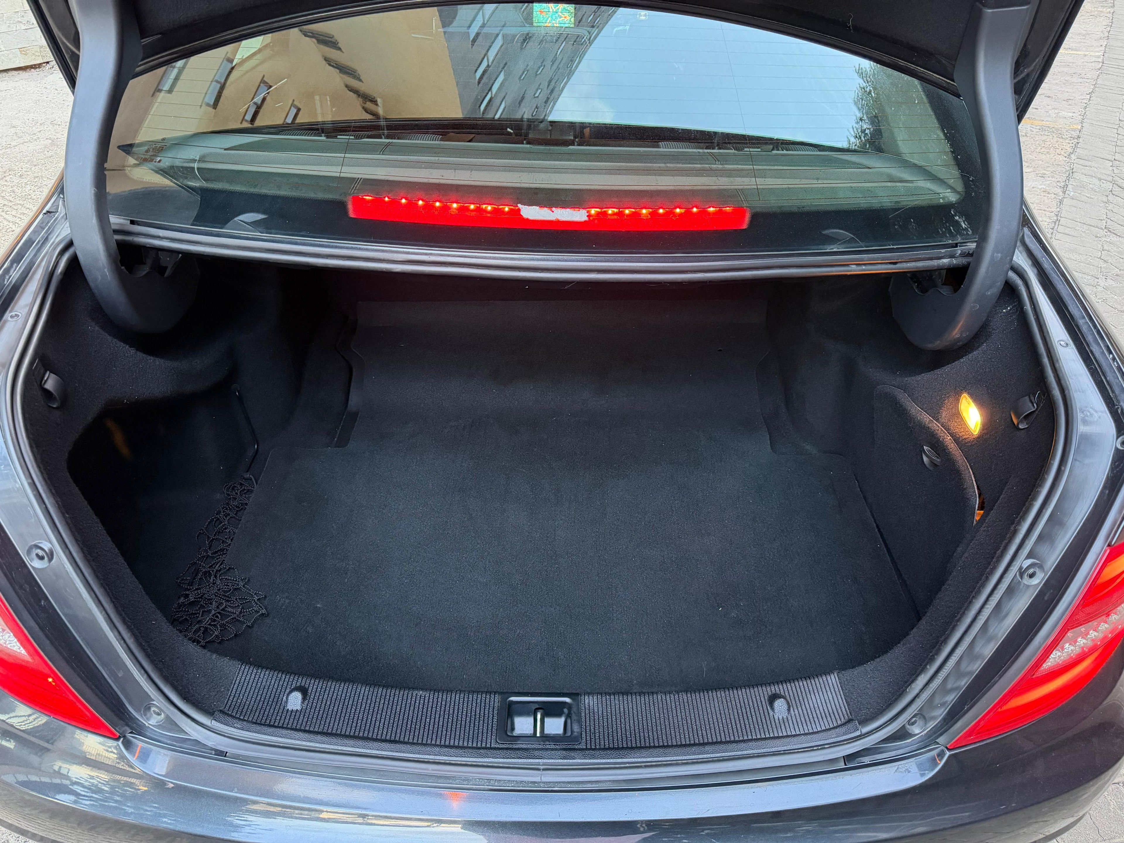 2011 MERCEDES BENZ C200 CGI