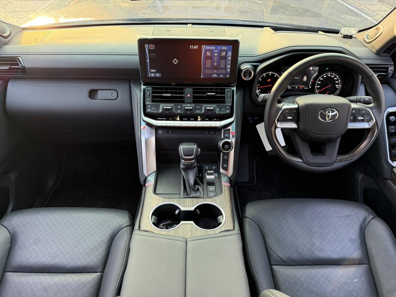 2023 Toyota Land Cruiser 300 series-ZX