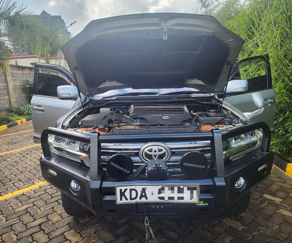 TOYOTA LANDCRUISER V8 4.5L