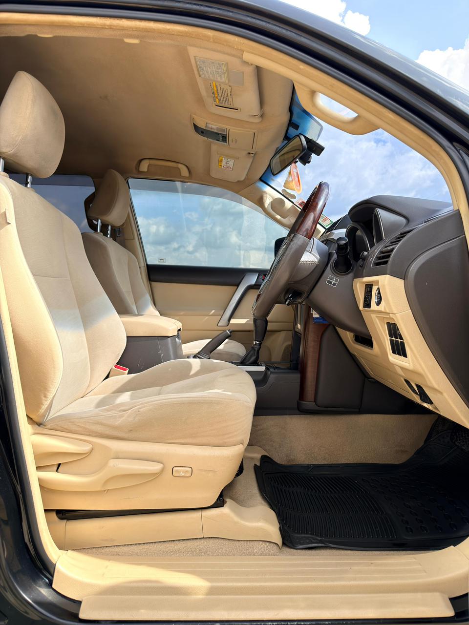 2017 TOYOTA PRADO TRJ150