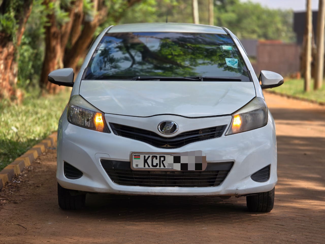 2012 TOYOTA VITZ