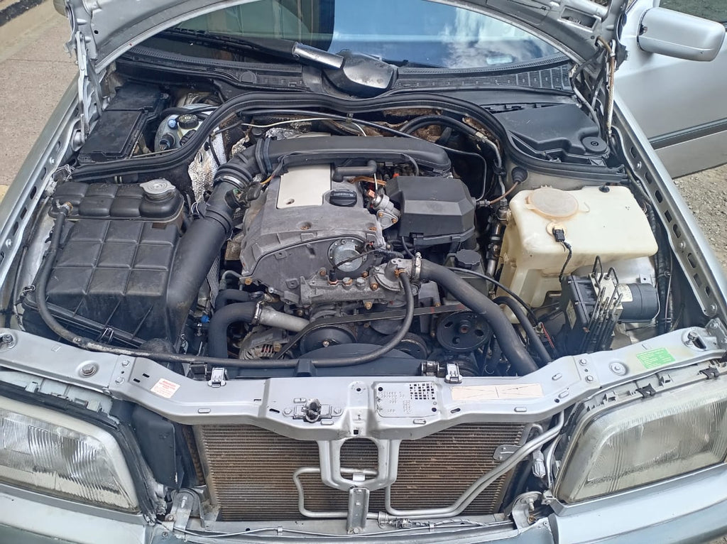 Mercedes Benz C180 W202