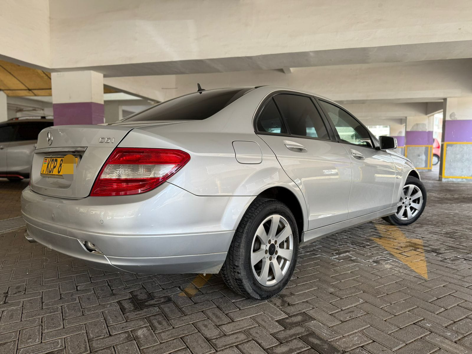 2010 MERCEDES BENZ C200 CGI