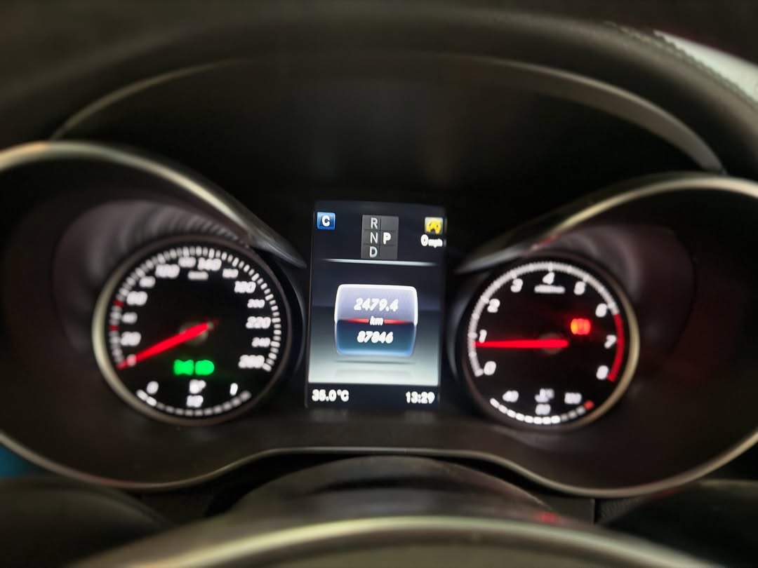 2018 MERCEDES BENZ C200 W205