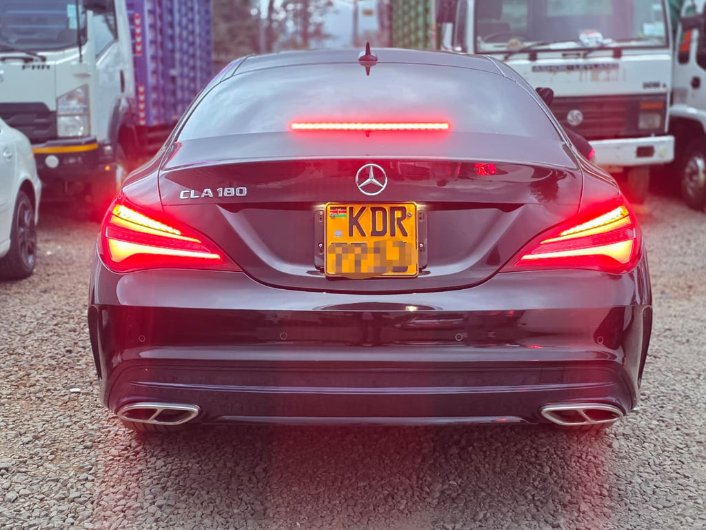 2017 MERCEDES-BENZ CLA 180