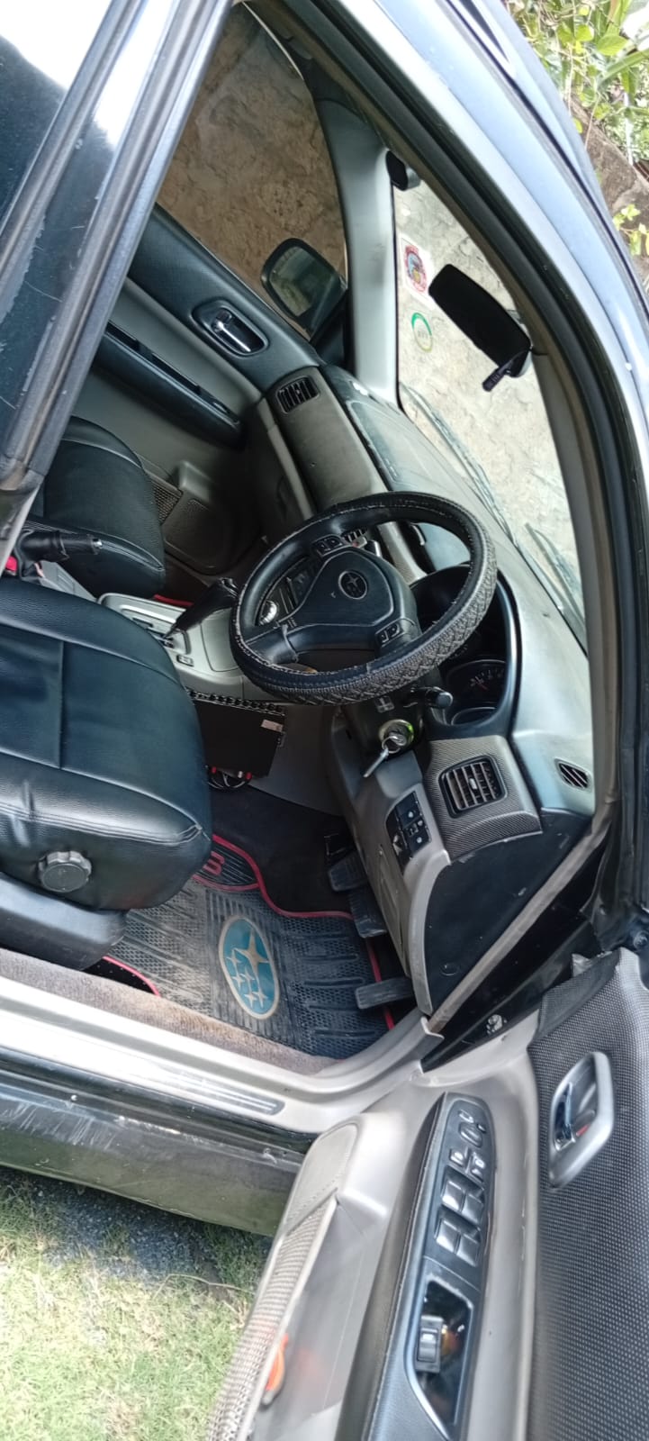 Subaru Forester SG5