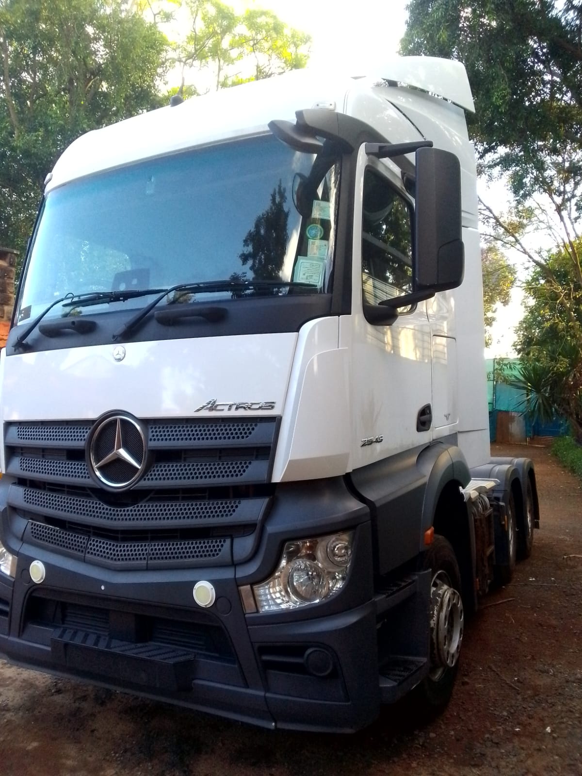 MERCEDES BENZ astross MP4