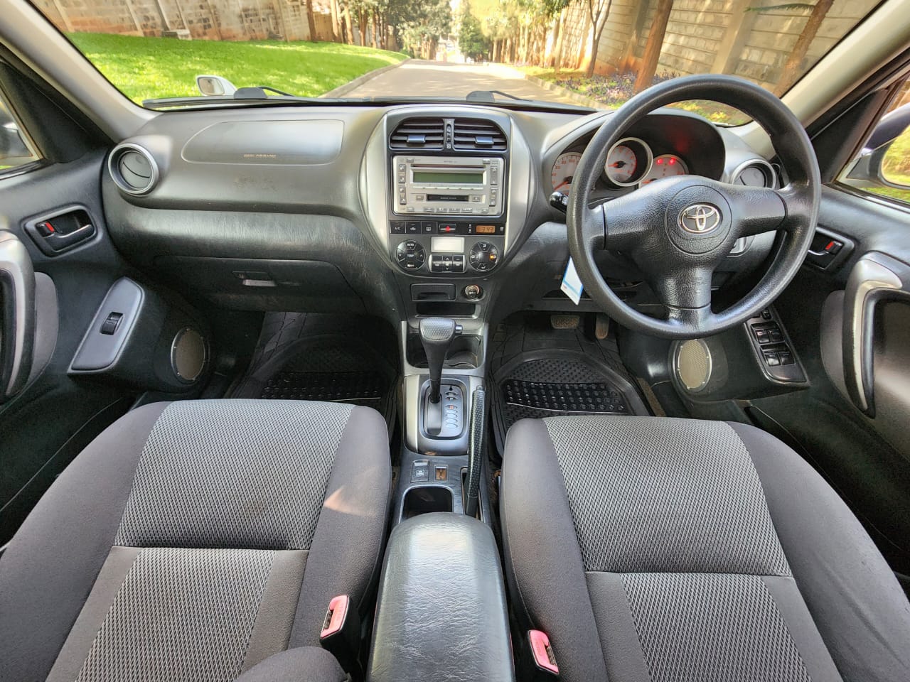 Toyota Rav 4 L