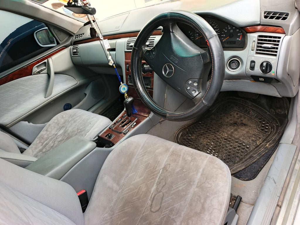 2004 Mercedes Benz